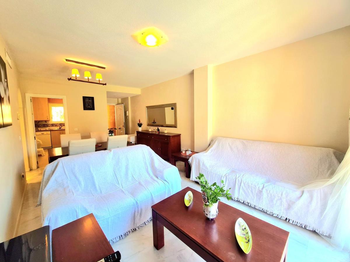 Aa Guest - Reserva De Marbella Golf Course Eco ภายนอก รูปภาพ