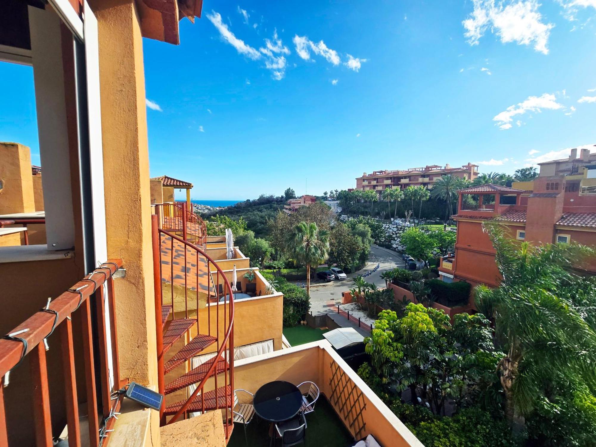 Aa Guest - Reserva De Marbella Golf Course Eco ภายนอก รูปภาพ