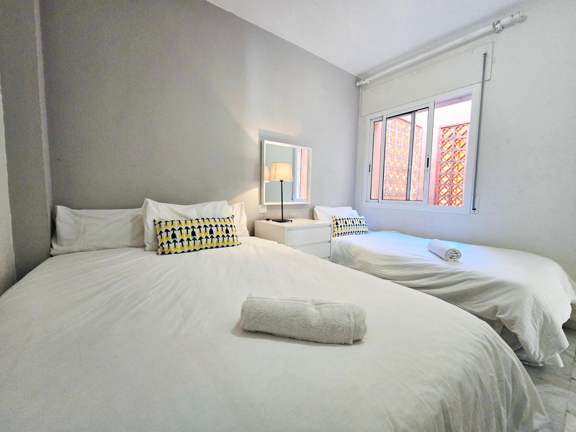 Aa Guest - Reserva De Marbella Golf Course Eco ภายนอก รูปภาพ